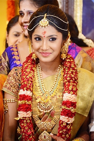 Female Makeup Artist Best Bridal